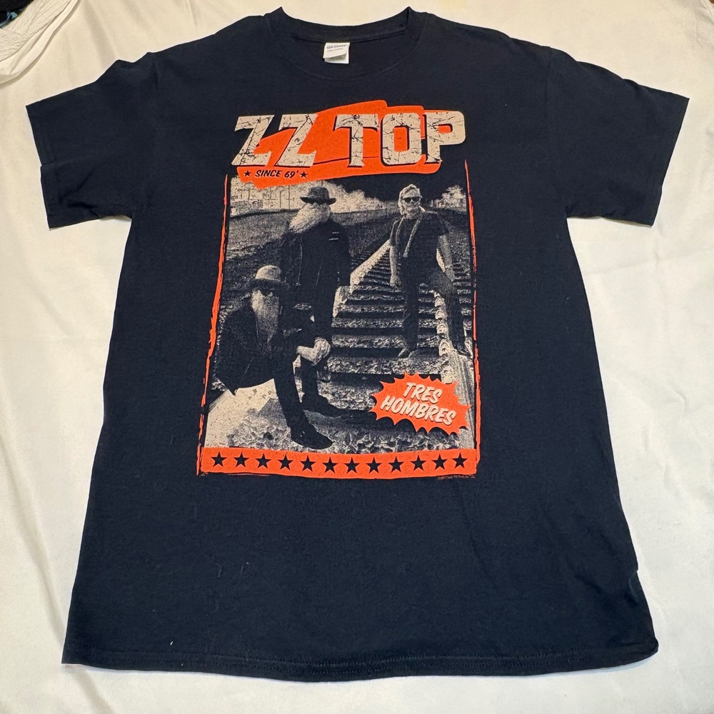 ZZ Top Tres Hombres Tour Graphic T-Shirt Mens Medium Black Gildan Ultra Cotton